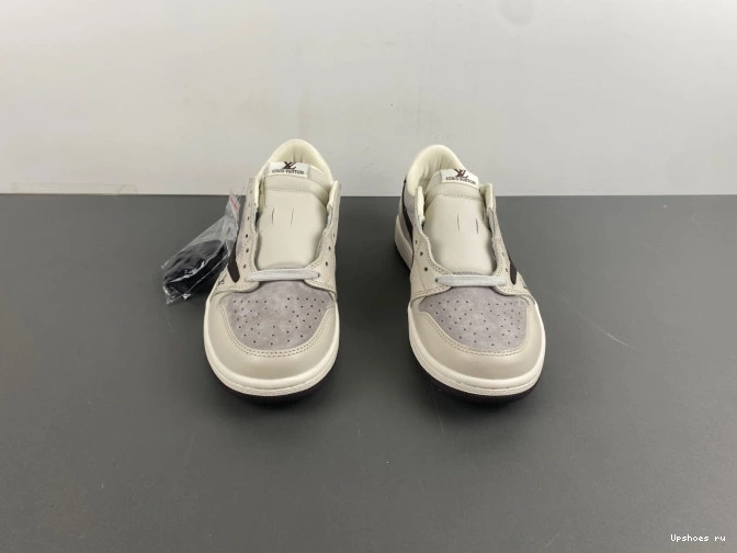 LOW  RETRO TRAVIS  OG SP 1 JORDAN SCOTT LX1988-100 0801